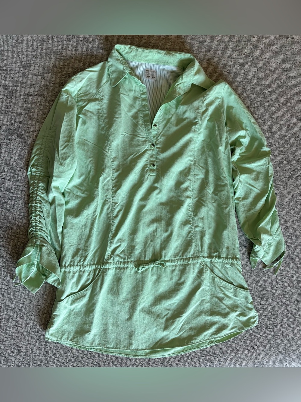 Columbia PFG Bright Light Green Pullover Shirt
